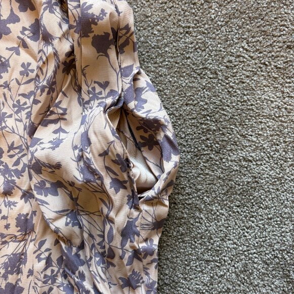 Pink and purple spaghetti strap dress with a floral print and pockets. - Picture 4 of 6